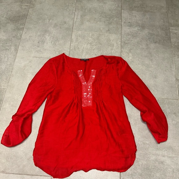 Express Vibrant Red Blouse - Picture 1 of 3